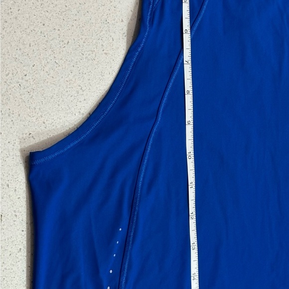 🌟Like New🌟 Lululemon Sculpt Tank Top *Cropped - Picture 2 of 6